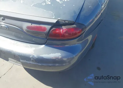 1999 Ford Taurus Se/Se-Ne z USA, uszkodzony, nr VIN 1FAFP53U6XA114810